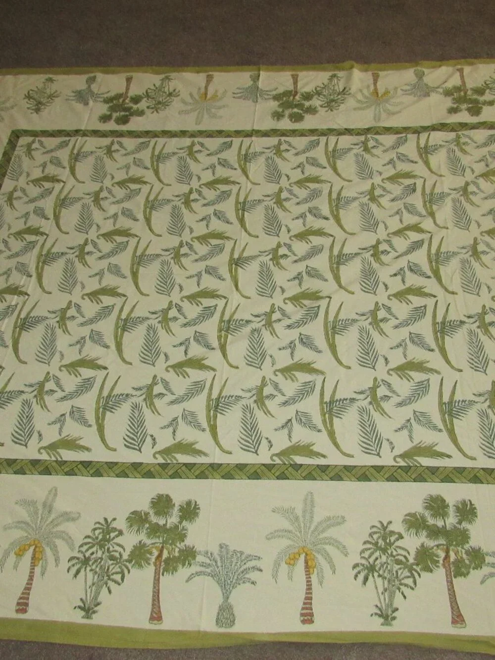 Vintage Williams Sonoma Tablecloth 70 x 90